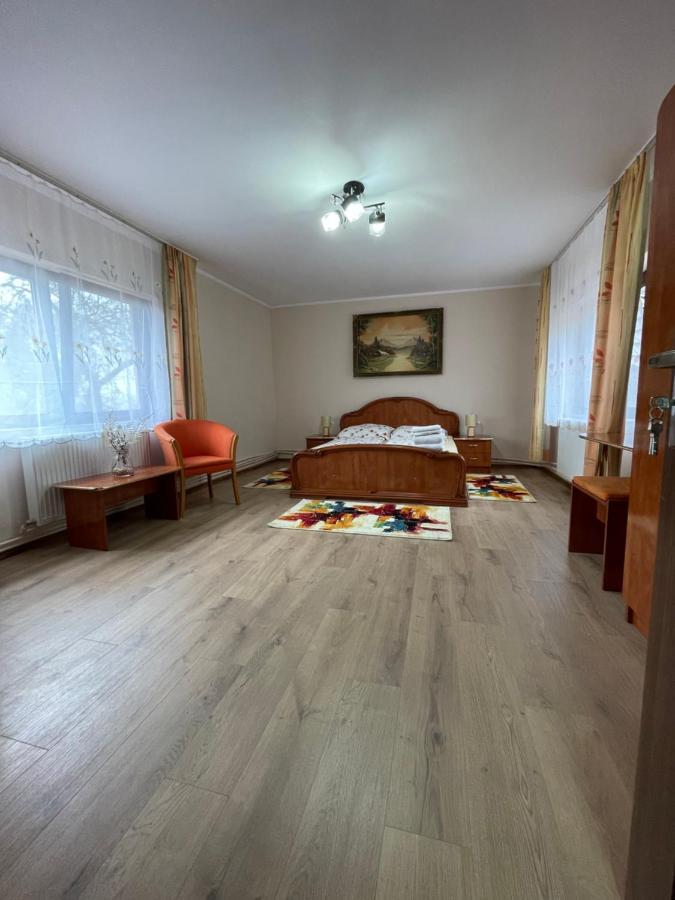 Casa Titiana * Suncuius