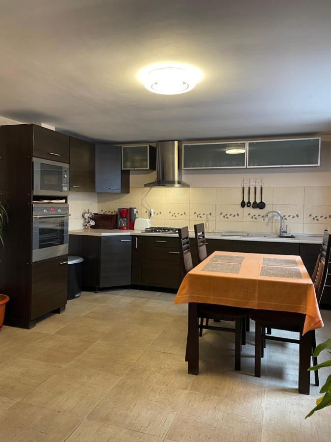 Holiday home Casa Titiana Suncuius