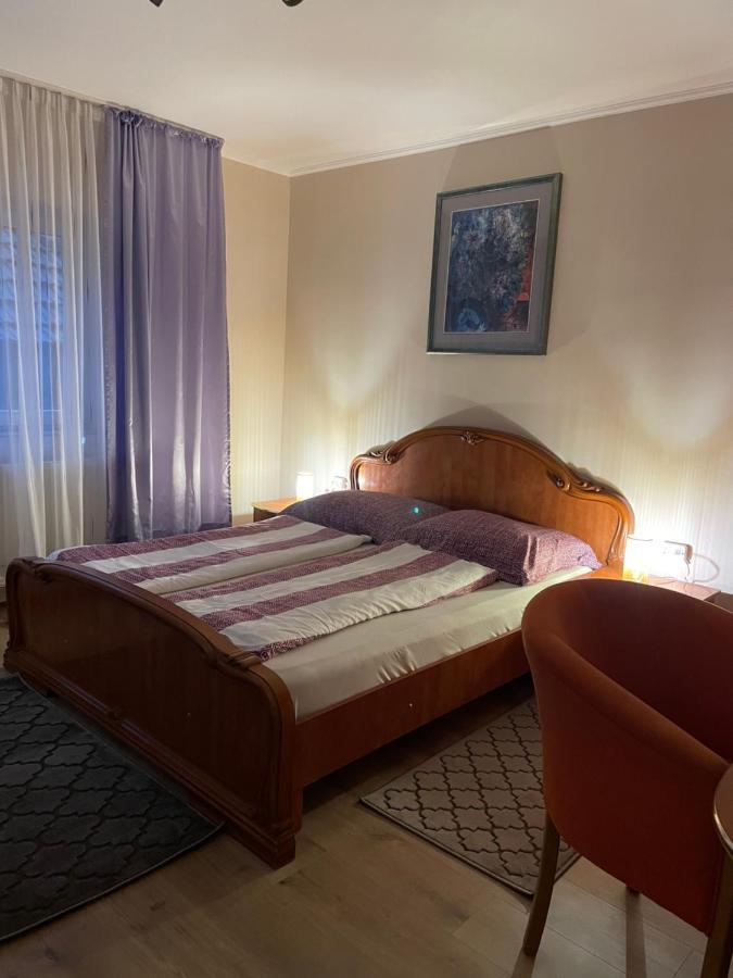 Holiday home Casa Titiana Suncuius